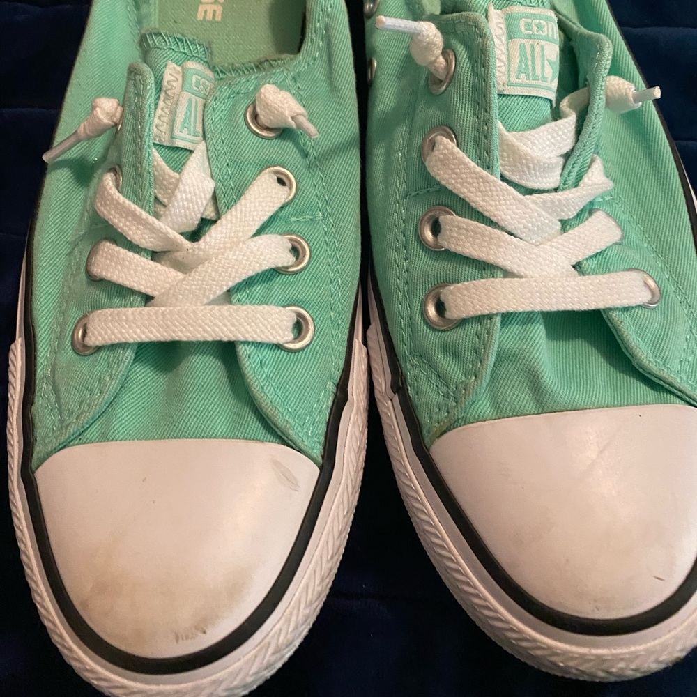 Converse - Picture 1 of 2